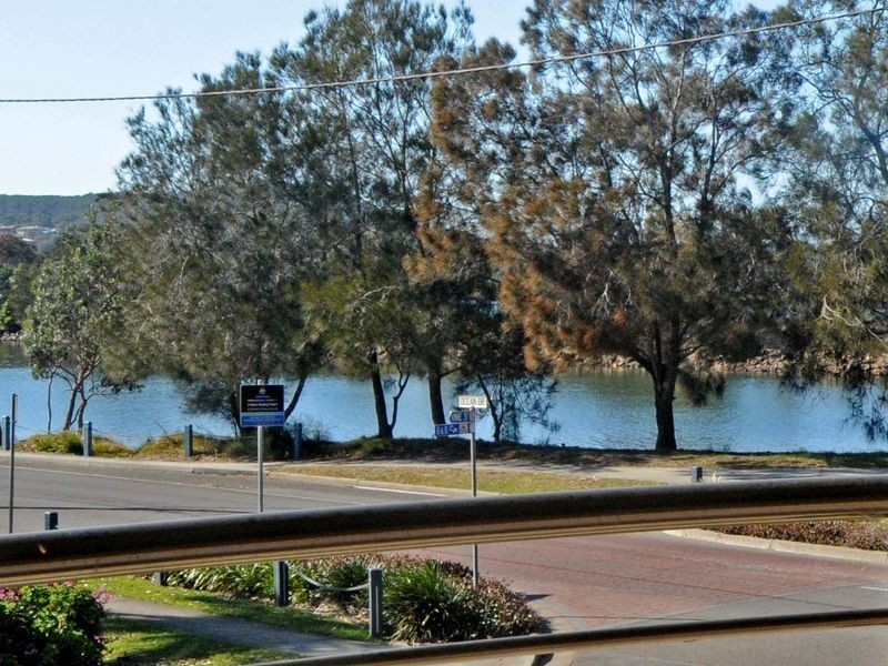 5/621 Ocean Drive, North Haven NSW 2443