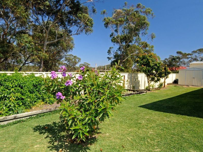 8 Prince Of Wales Drive, Dunbogan NSW 2443