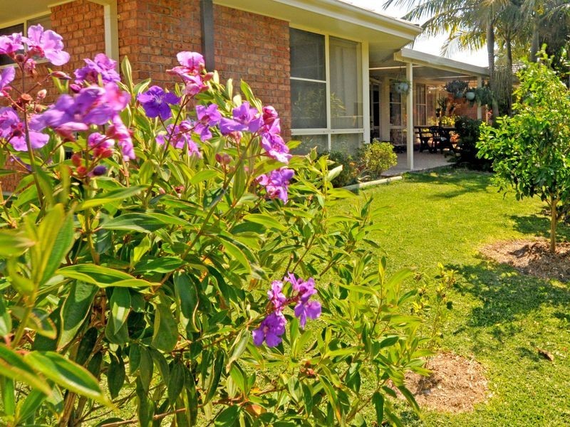 8 Prince Of Wales Drive, Dunbogan NSW 2443