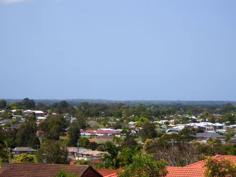 5 Wyanna Drive, Taree NSW 2430