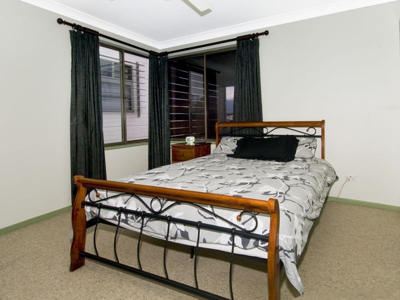 22 Bergalia Crescent, Dunbogan NSW 2443