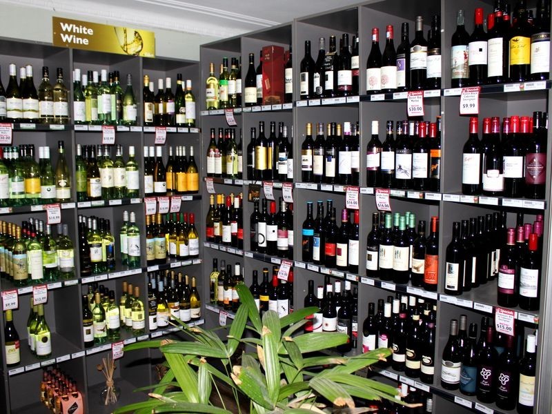 Kendall Bottle Shop, Kendall NSW 2439
