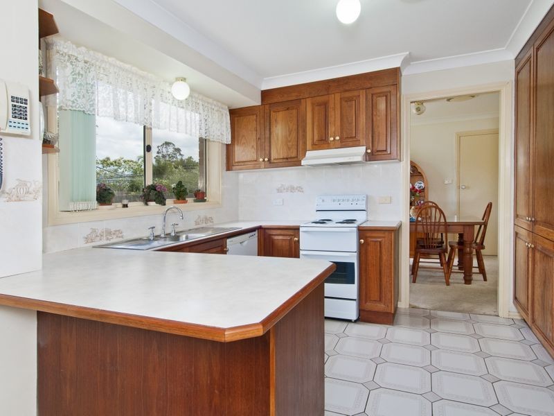 22 Honeysuckle Avenue, Laurieton NSW 2443