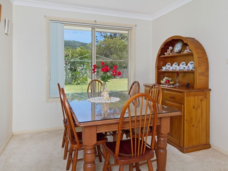 22 Honeysuckle Avenue, Laurieton NSW 2443