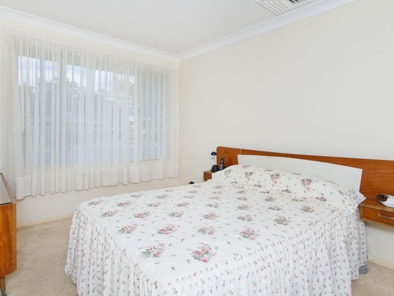 22 Honeysuckle Avenue, Laurieton NSW 2443