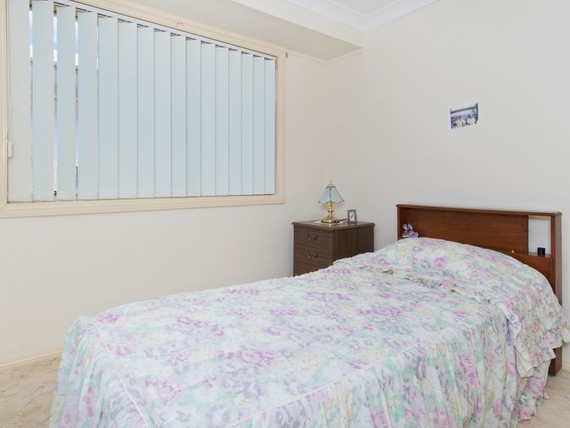 22 Honeysuckle Avenue, Laurieton NSW 2443