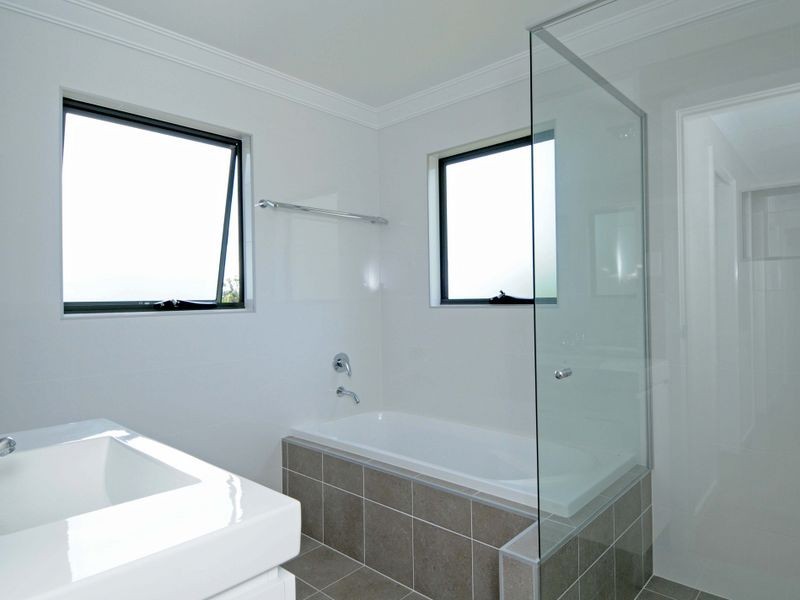 20 Admirals Circle, Laurieton NSW 2443