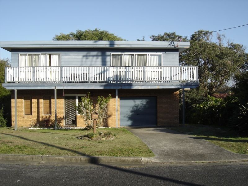 19 Bergalia Crescent, Dunbogan NSW 2443