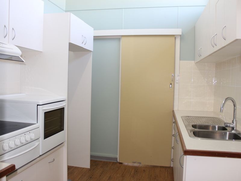 2/148 Nancy Bird Wallton Drive, Kew NSW 2439