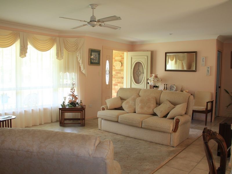 1 Cook Close Lakewood, Laurieton NSW 2443