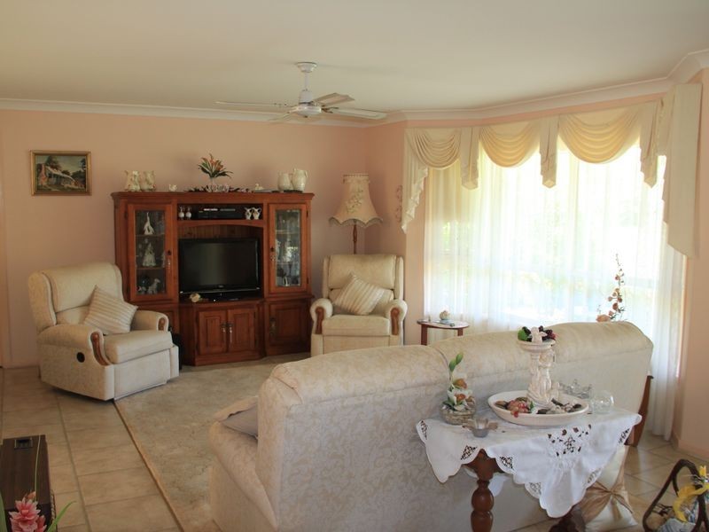 1 Cook Close Lakewood, Laurieton NSW 2443