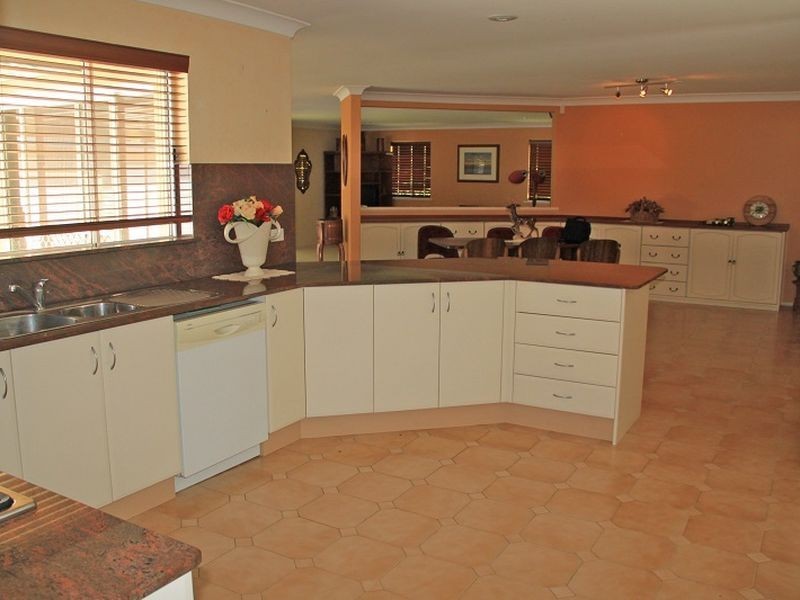4 Seltin Glen, West Haven NSW 2443