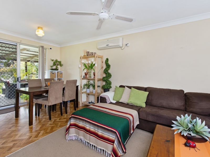 469 Ocean Drive, Laurieton NSW 2443