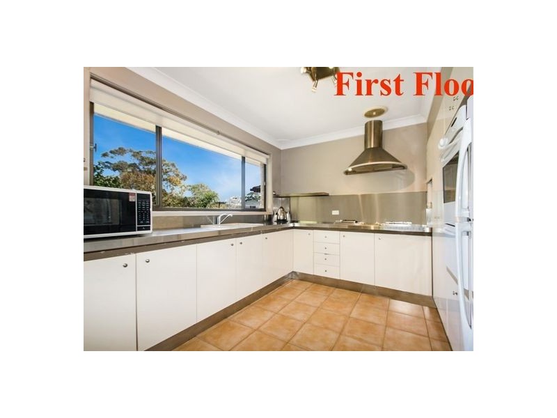 2/11 Oxley Street, Lake Cathie NSW 2445