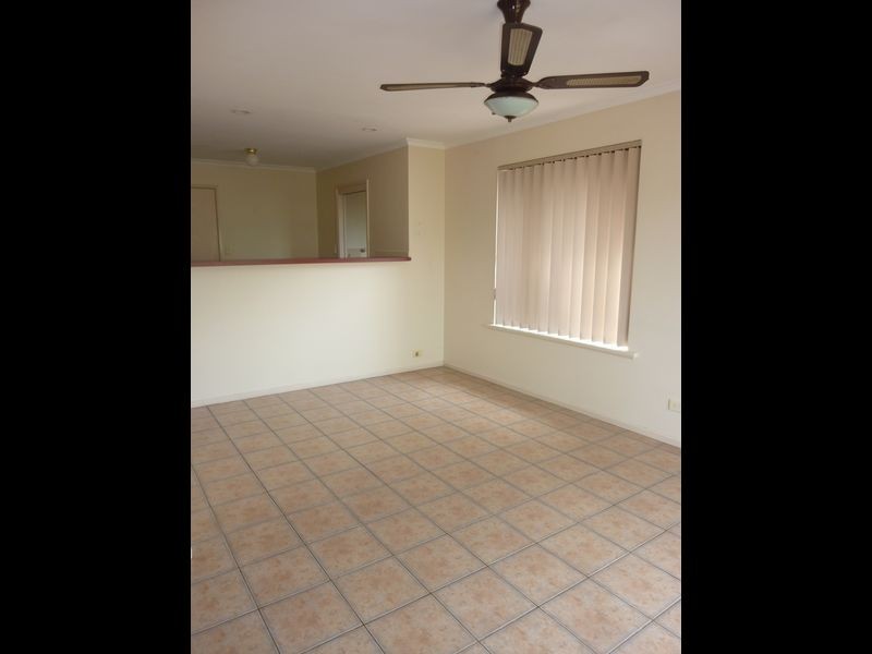 2 Bronhill Court, Golden Grove SA 5125