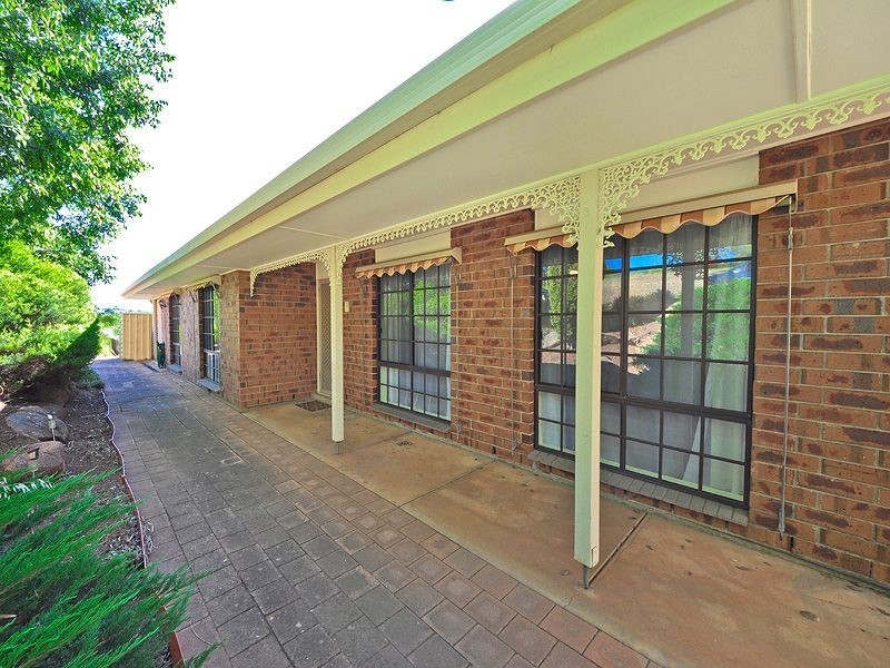 8 Upland Court, Golden Grove SA 5125