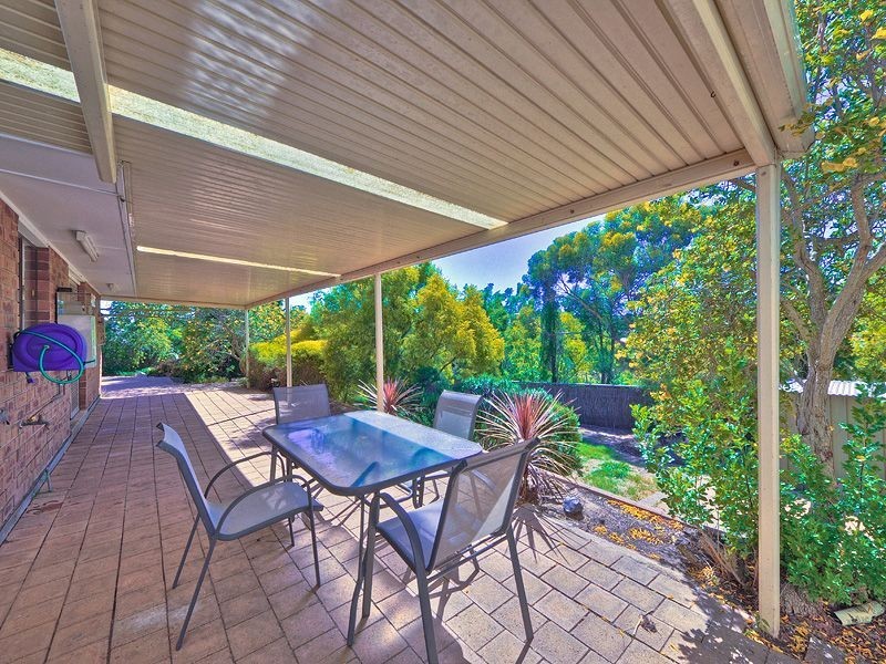8 Upland Court, Golden Grove SA 5125