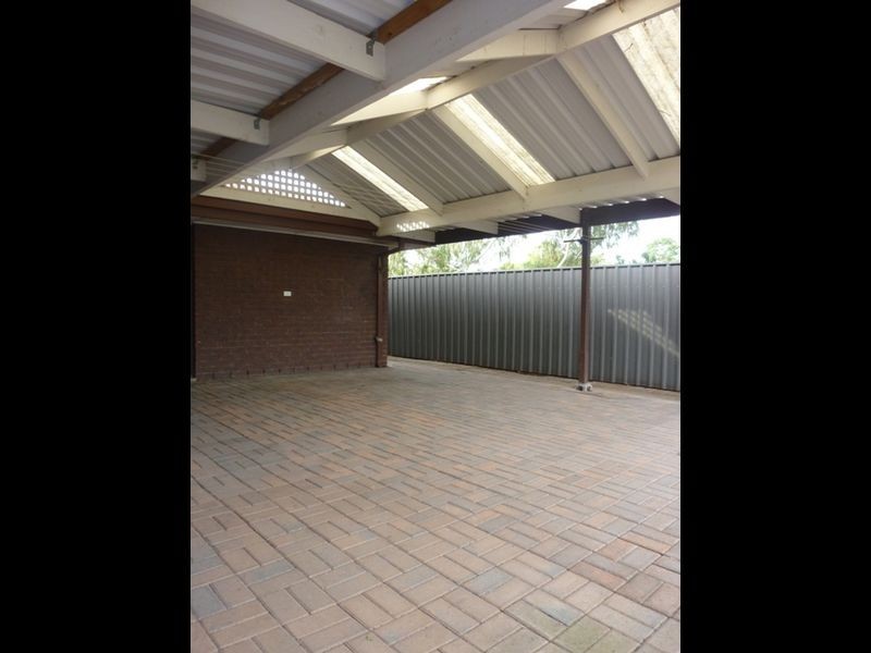 1 Chisholm Court, Golden Grove SA 5125