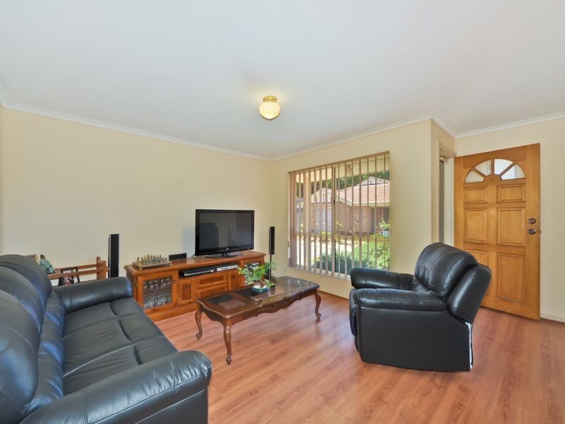 4 /103 The Golden Way, Wynn Vale SA 5127