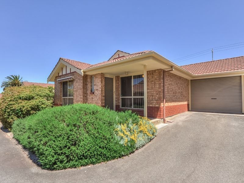 4 /103 The Golden Way, Wynn Vale SA 5127