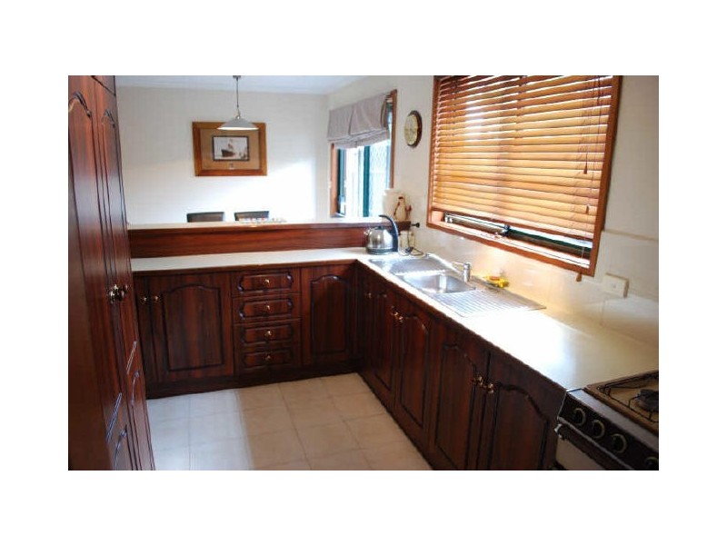 12 Bernacchi Court, Greenwith SA 5125