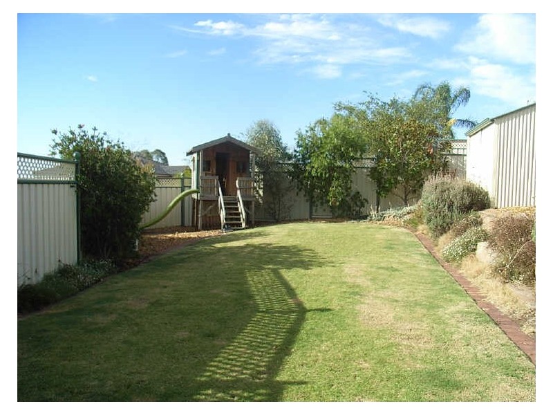 7 Swansea Circuit, Gulfview Heights SA 5096