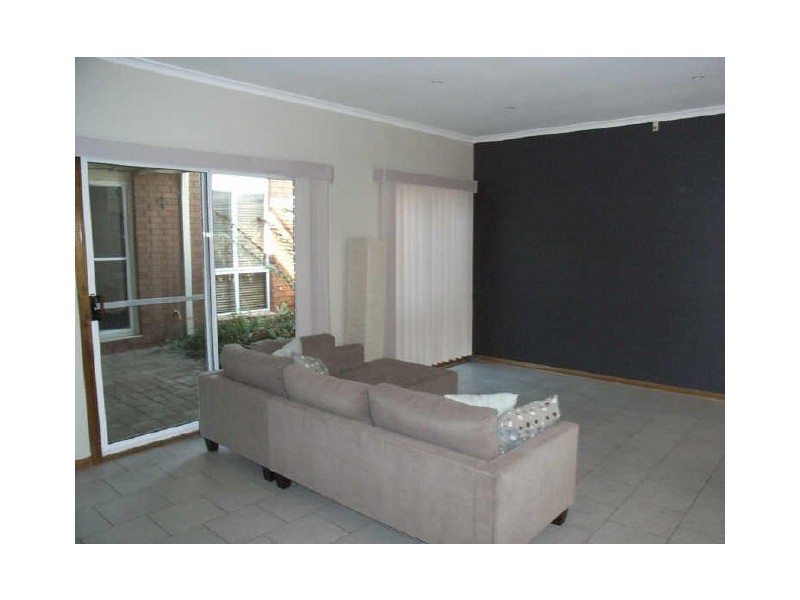 21 Christiana Crescent, Wynn Vale SA 5127