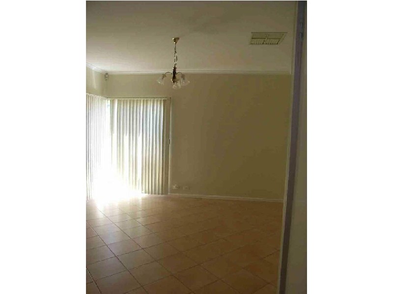 8 Ballard Close, Greenwith SA 5125