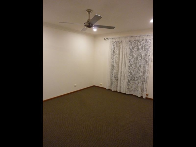 56 De Sassenay Crescent, Modbury Heights SA 5092