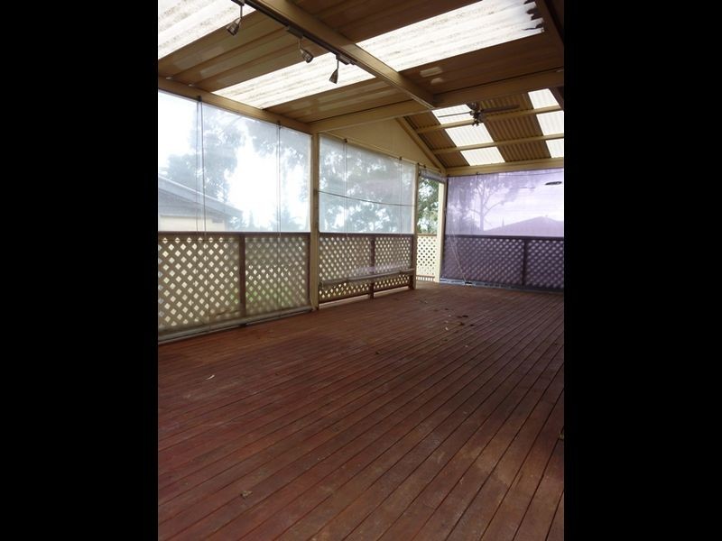 56 De Sassenay Crescent, Modbury Heights SA 5092