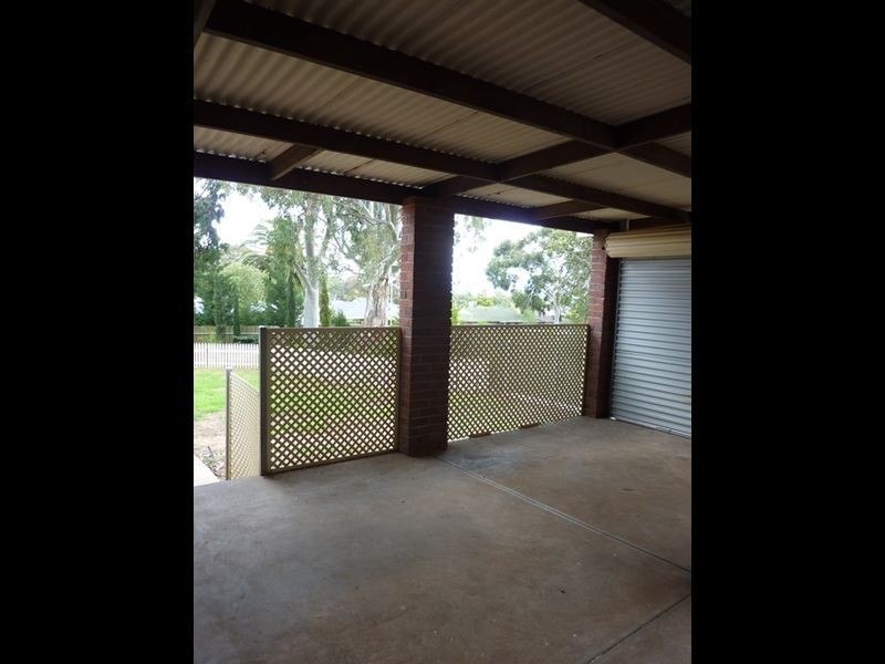 56 De Sassenay Crescent, Modbury Heights SA 5092