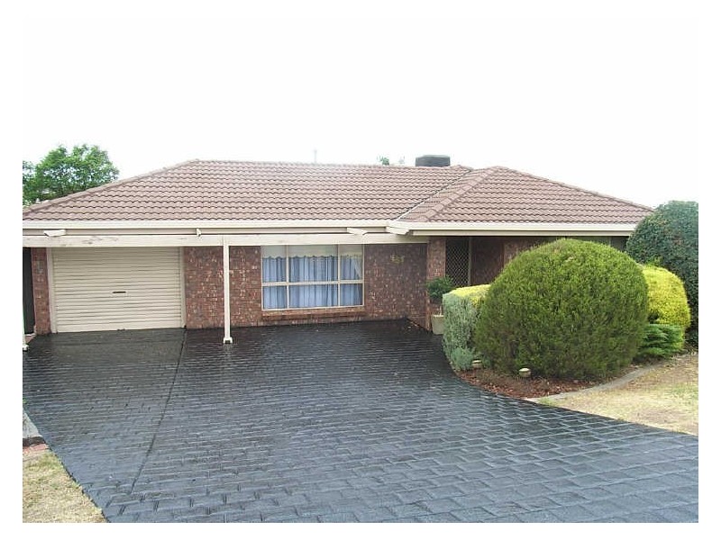 6 Borrowdale Court, Wynn Vale SA 5127