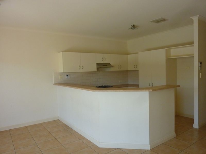 15 Nugent Place, Golden Grove SA 5125