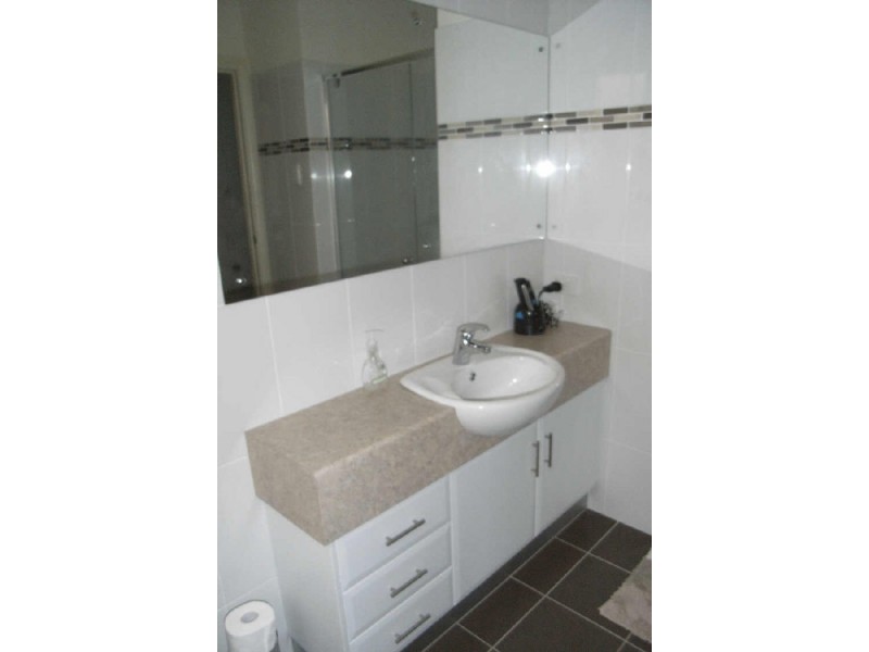 67 Lord Howe Crescent, Mawson Lakes SA 5095