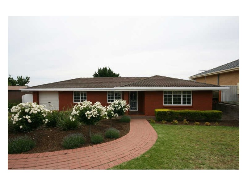 1 Cortlyne Road, Rostrevor SA 5073