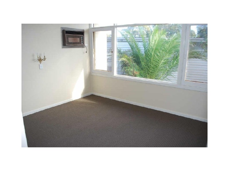 3 Robert Court, Para Hills SA 5096