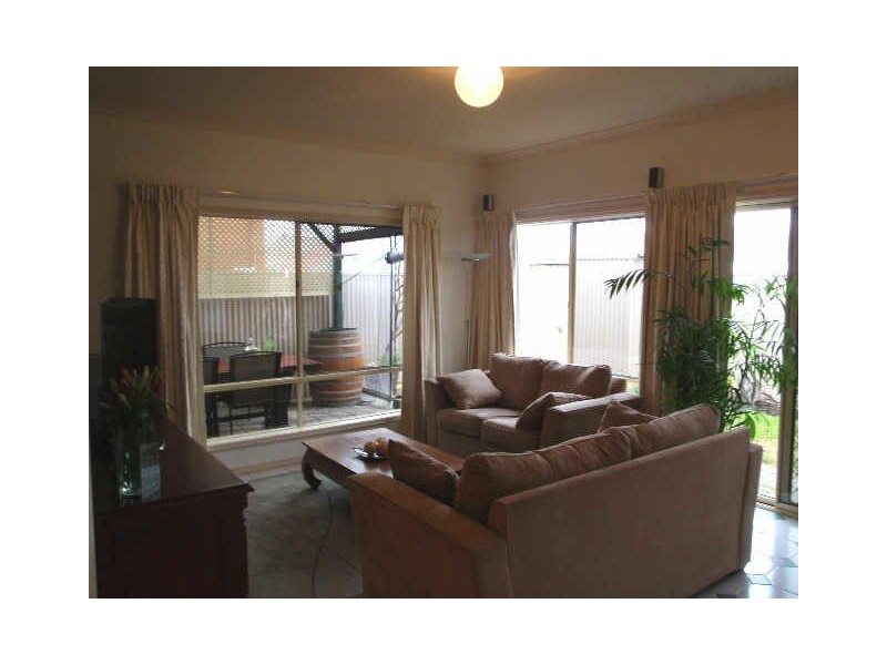 15 Chatswood Grove, Golden Grove SA 5125