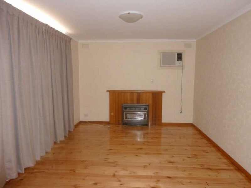 13 Shakespeare Way, Para Hills SA 5096