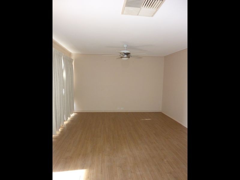 22 St Albans Drive, Salisbury Heights SA 5109