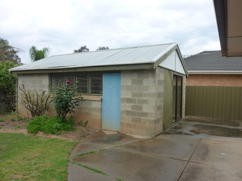 24 Barry Street, Salisbury SA 5108