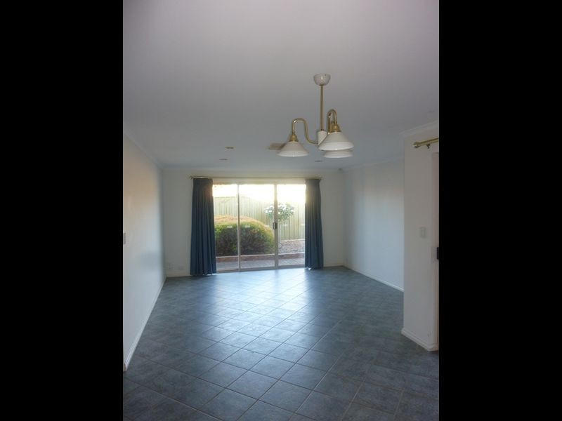10 Rifle Range Road, Greenwith SA 5125