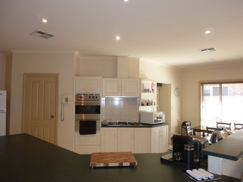 4 Winchester Crescent, Golden Grove SA 5125