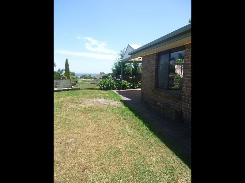 4 Grasslands Court, Wynn Vale SA 5127