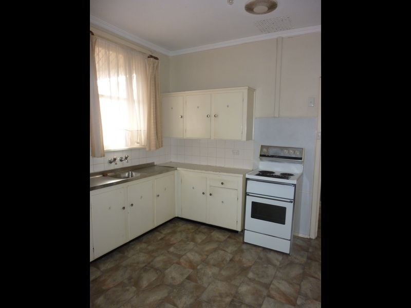 38 Wilkins Road, Elizabeth Downs SA 5113