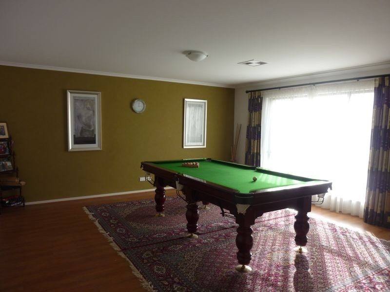 7 Isla Circuit, Mawson Lakes SA 5095