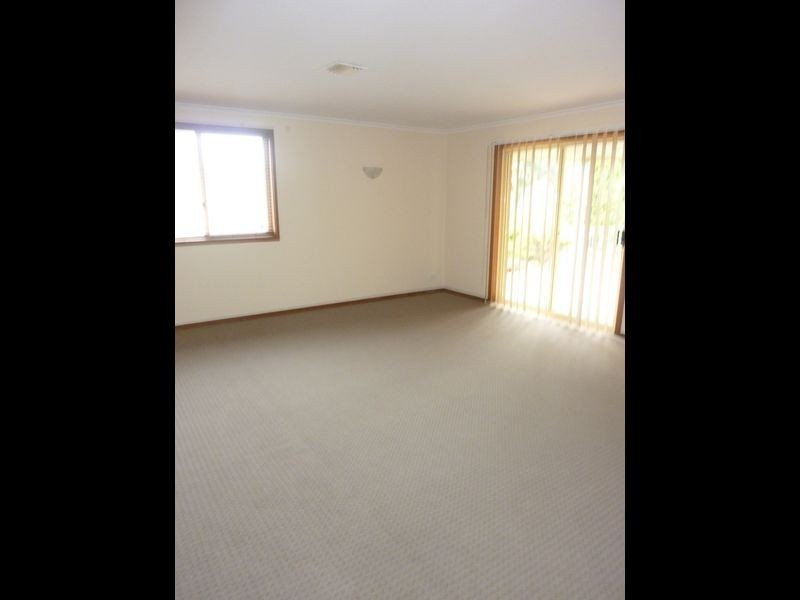 2 Reseda Court, Wynn Vale SA 5127