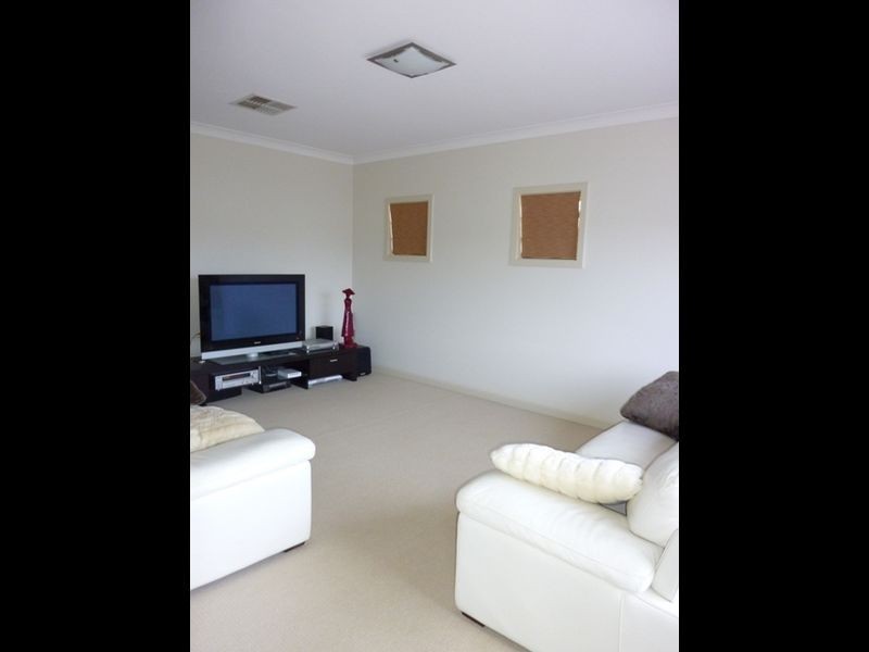 19 Bartlett Court, Golden Grove SA 5125