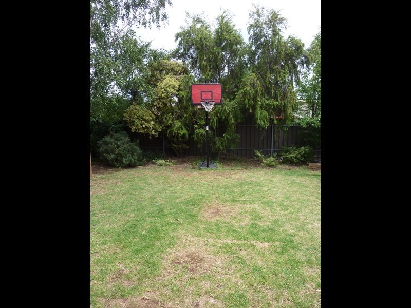 3 Maxlay Road, Modbury Heights SA 5092