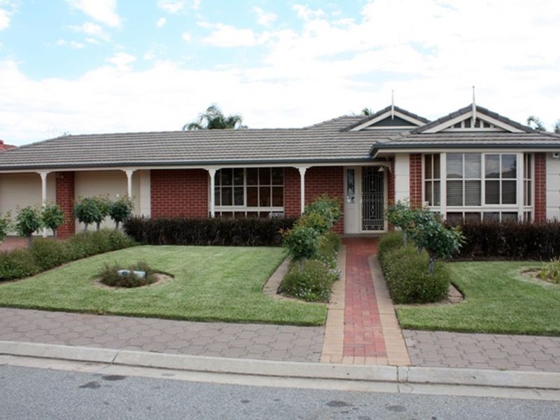 16 Tobruk Drive, Salisbury Heights SA 5109