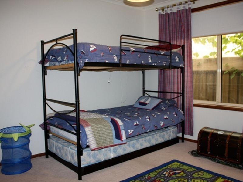 16 Tobruk Drive, Salisbury Heights SA 5109